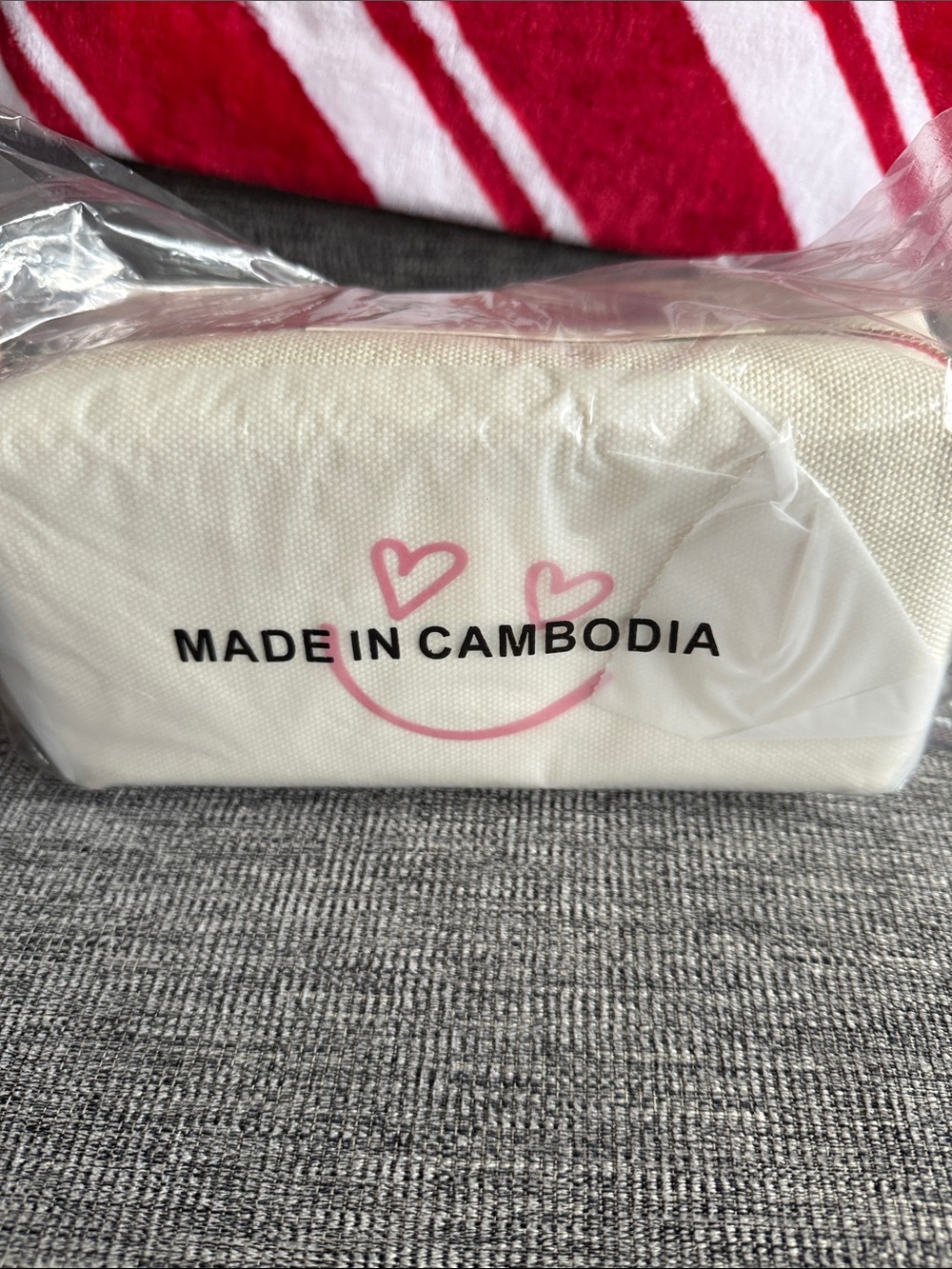 Canvas Cosmetic Bag with Pink Heart Smile Makeup Bag NWT